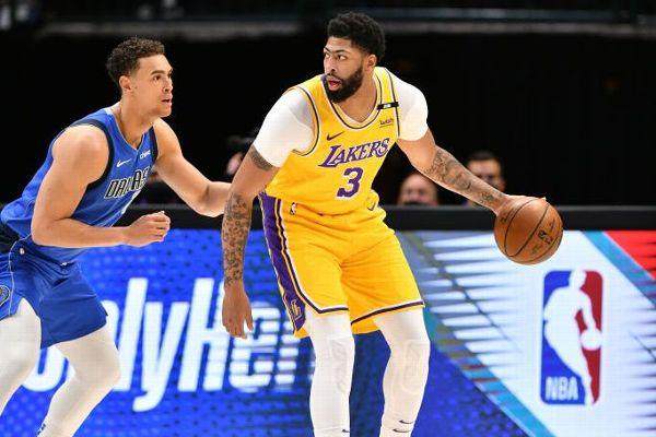 浓眉归来激活德拉蒙德 完全体湖人依旧恐怖如斯