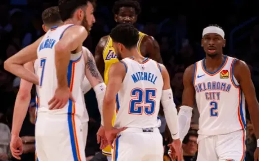 咕噜体育直播官网-太残暴了！雷霆连续3场比赛至少赢对手35分，NBA历史首队